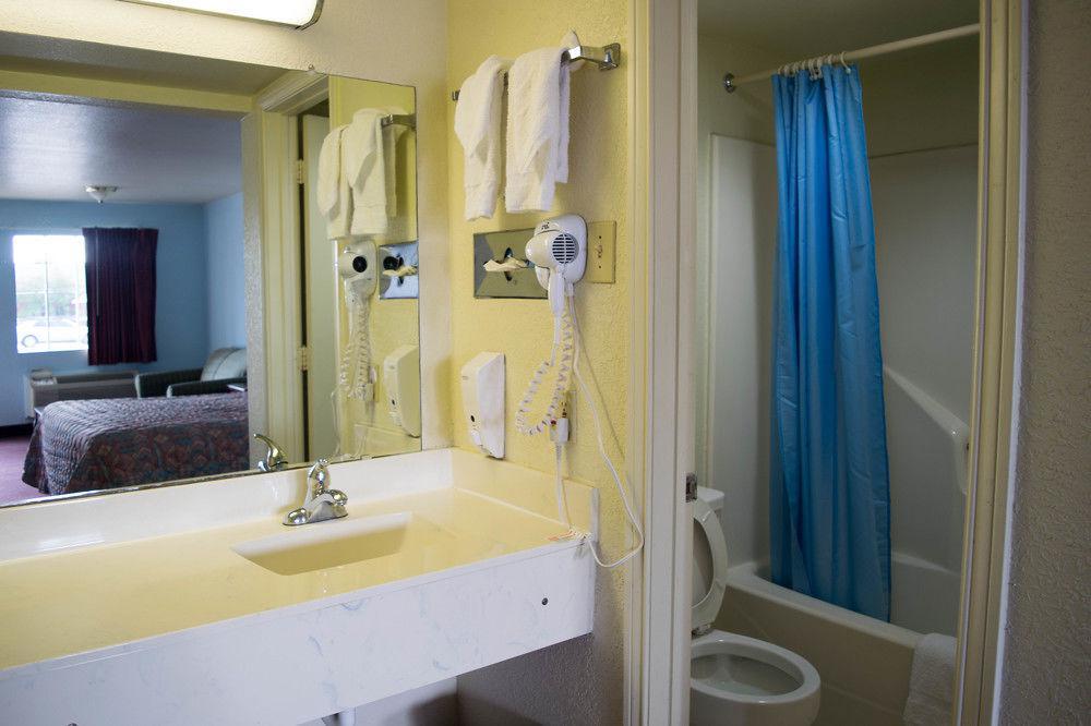 Countryside Inn Kaufman Екстериор снимка