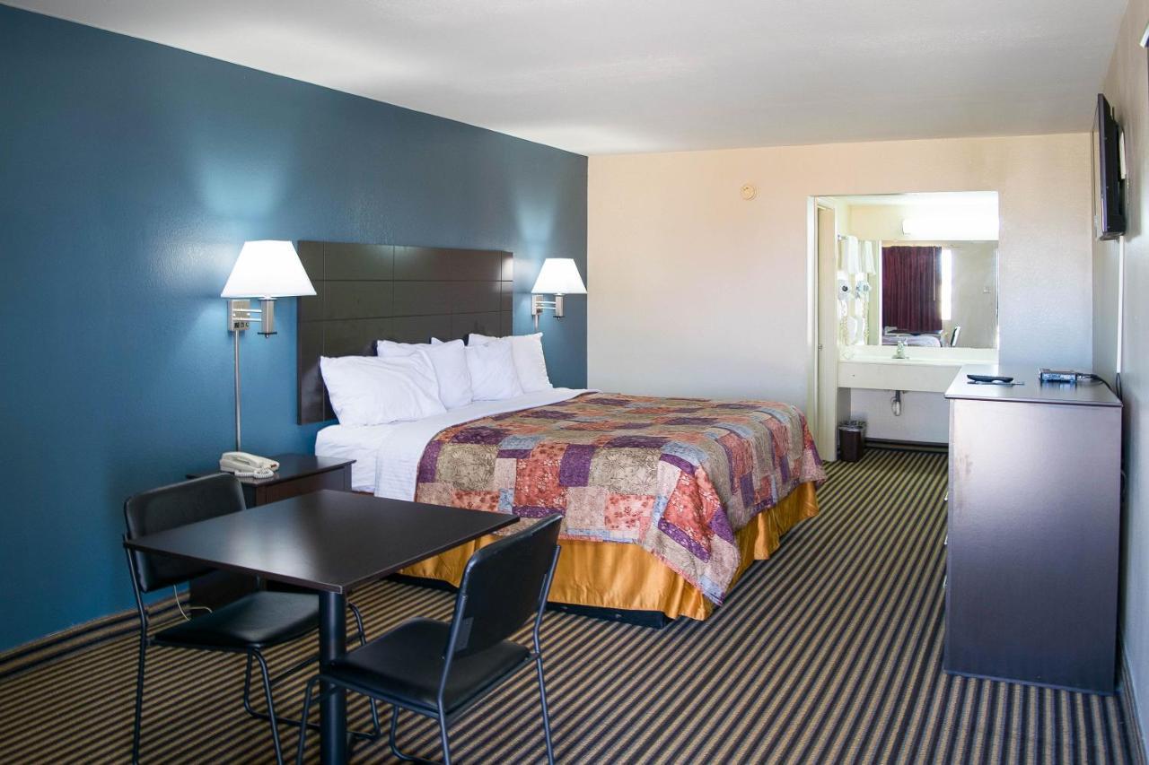 Countryside Inn Kaufman Екстериор снимка