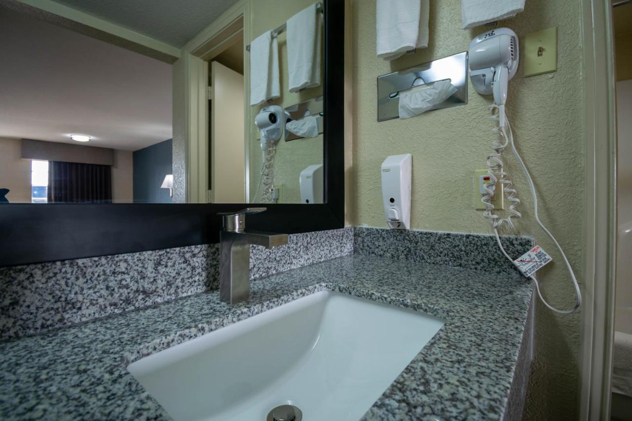 Countryside Inn Kaufman Екстериор снимка